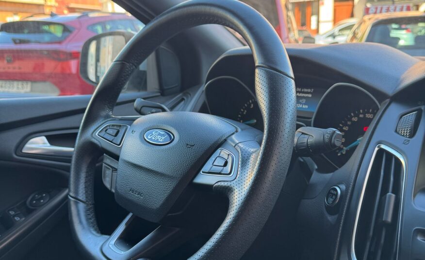 Ford Focus ST Line 1.0