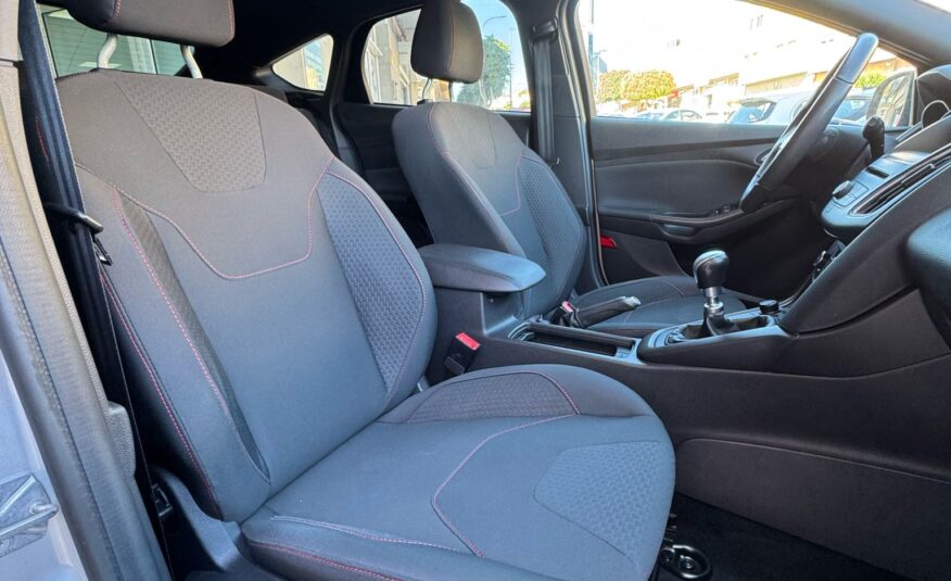 Ford Focus ST Line 1.0