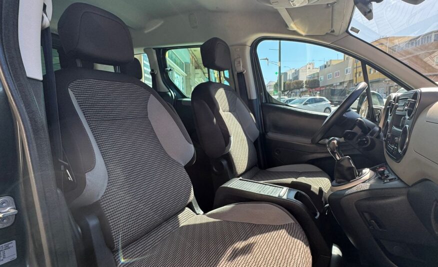 PEUGEOT Partner Tepee 1.6