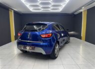 Renault Clio 900