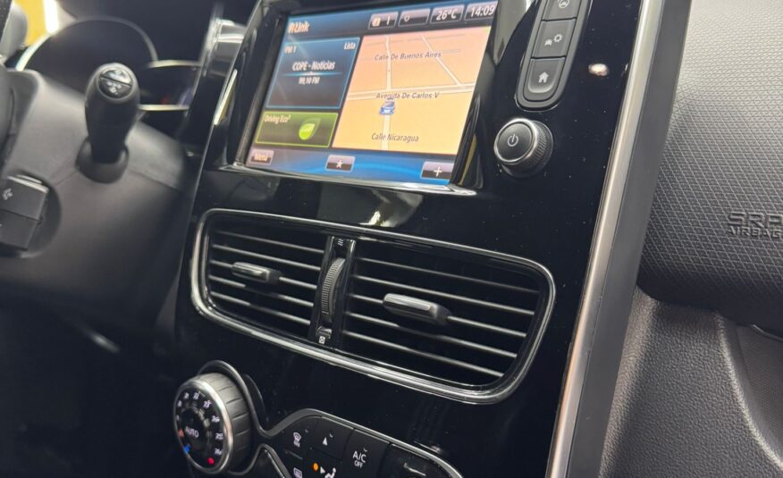 Renault Clio 900