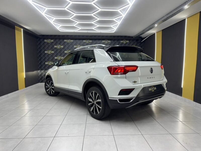 VOLKSWAGEN T-Roc 1.5