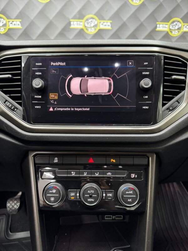 VOLKSWAGEN T-Roc 1.5