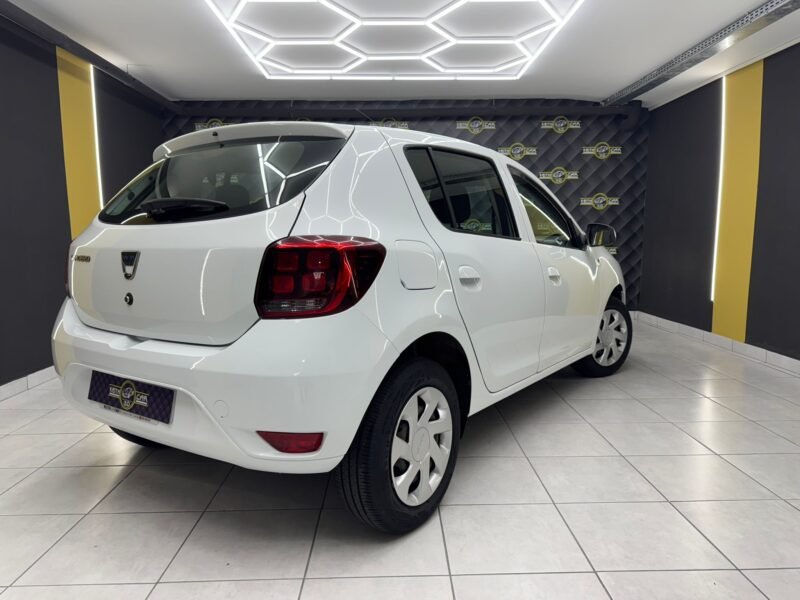 Dacia Sandero 1.0