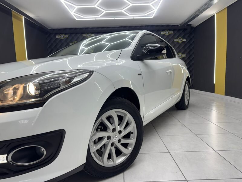 RENAULT MEGANE LIMITED 1.2 TCE