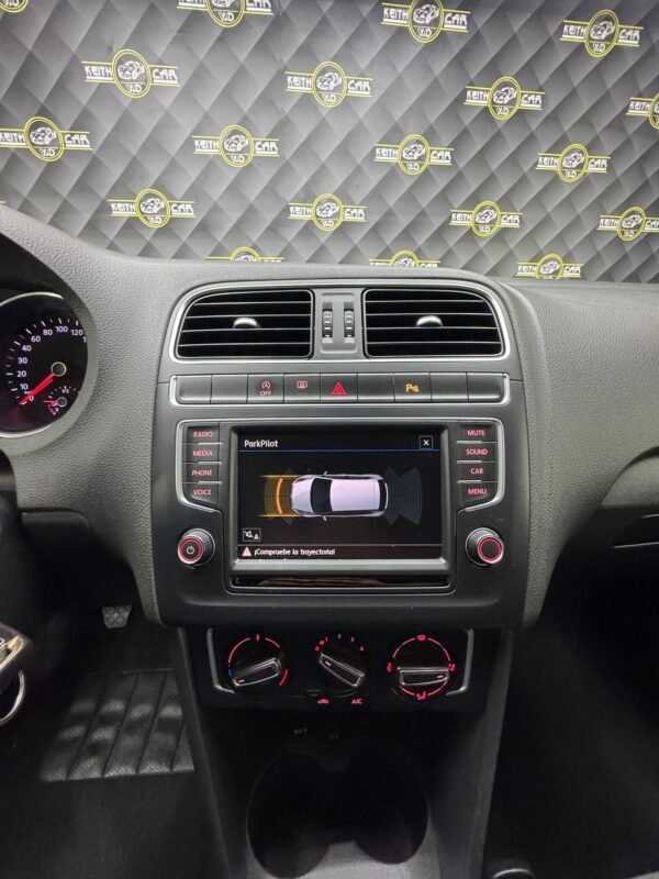 VOLKSWAGEN POLO 1.2 TSI