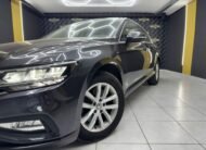 VOLKSWAGEN Passat 1.6