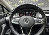 VOLKSWAGEN Passat 1.6