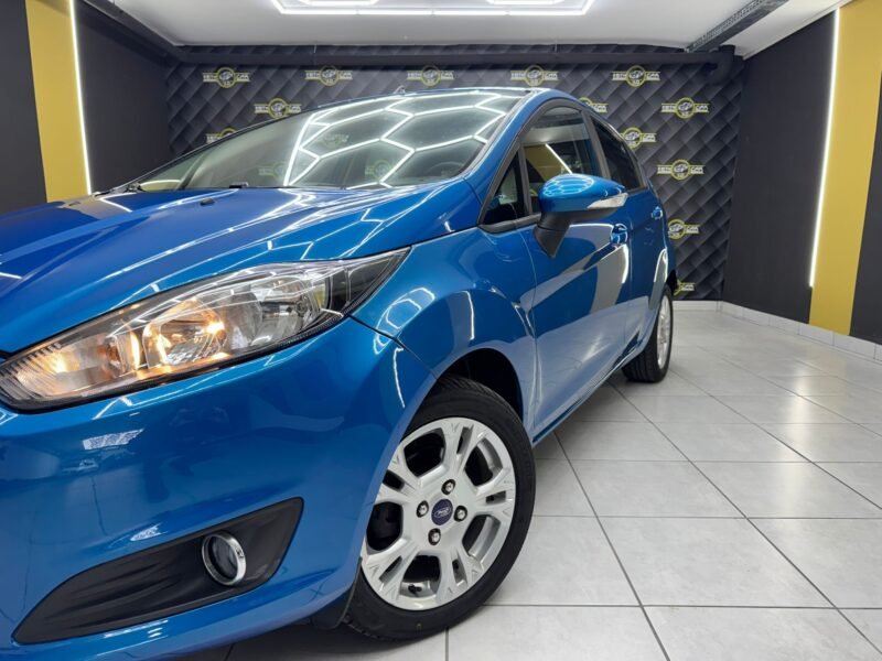 FORD FIESTA 1.0