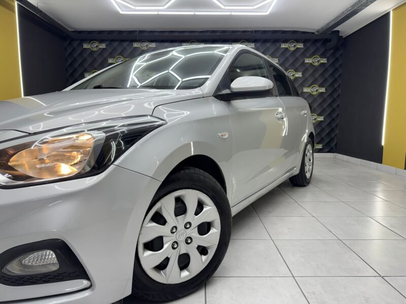 HYUNDAI I20 1.2